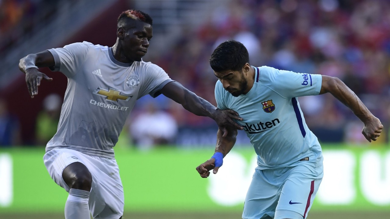 Suarez luôn sẵn sàng chào đón Pogba gia nhập Barcelona.