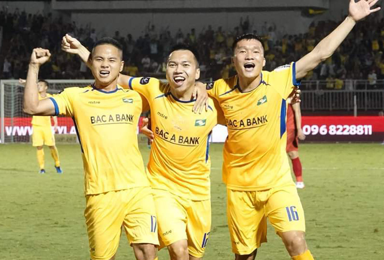 Thầy Park ơi, Khắc Ngọc vừa ghi bàn cho SLNA! - Bóng Đá