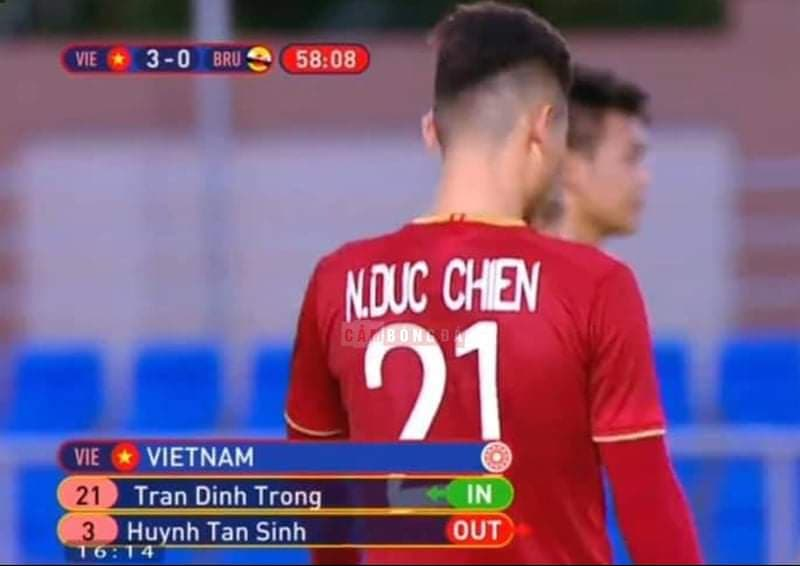 Đây, bằng chứng cho sự nghiệp dư của BTC SEA Games ở trận đấu của U22 Việt Nam - Bóng Đá