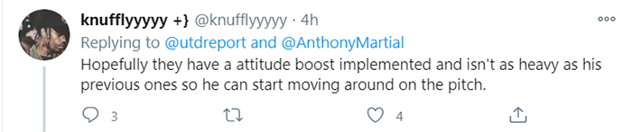 Ngay lập tức, các CĐV Man Utd đã vào bình luận sôi nổi. "Hy vọng rằng đôi giày mới sẽ giúp tinh thần của cậu ấy phấn chấn hơn. Ở những trận đấu trước đôi chân ấy có vẻ nặng nề."