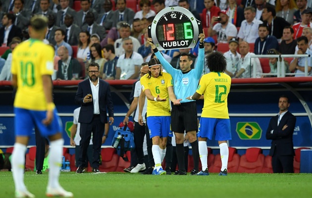 Rời sân trong nước mắt, World Cup 2018 gần như khép lại với Marcelo - Bóng Đá
