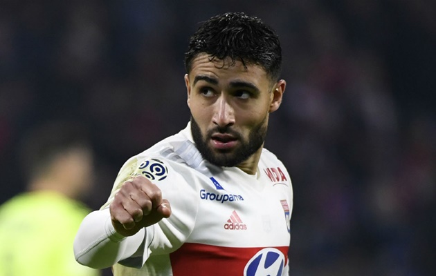 Nabil Fekir "mơ" được khoác áo Man Utd.