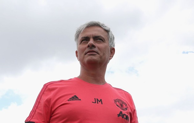 HLV Jose Mourinho đã có thêm "viện binh".