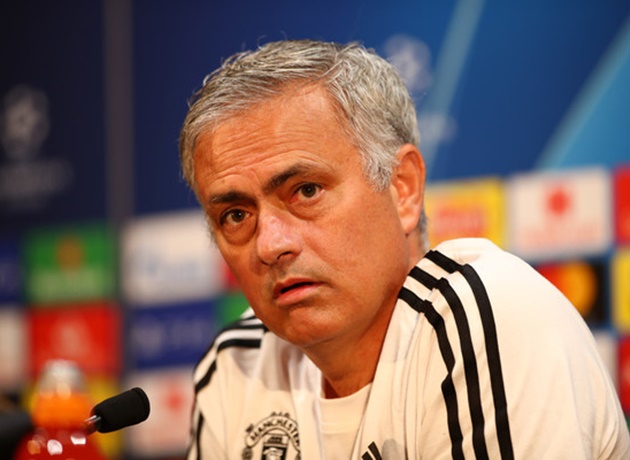 mourinho muốn cầu thủ hãy yêu CLB như các CĐV - Bóng Đá