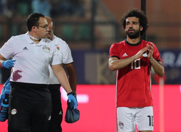 Xong! Salah bị trả về Liverpool vì chấn thương - Bóng Đá