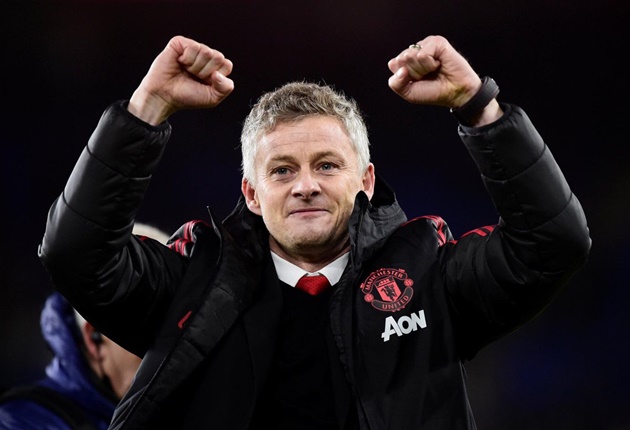 Man Utd sẽ thuê chuyên gia chuyển nhượng tầm cỡ thế giới - neville - Bóng Đá