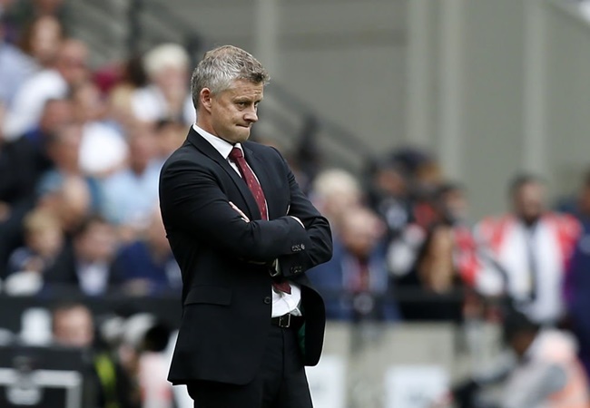 Manchester United are paying the ultimate price for their summer transfer failings - Bóng Đá