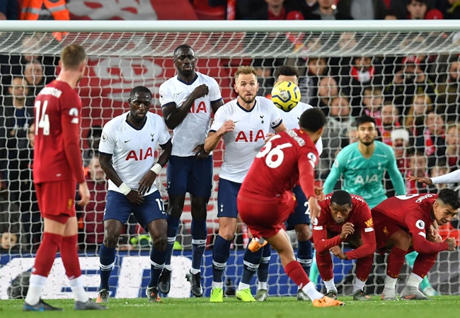 Saha: It is painful, but the way that Liverpool are doing it is a joy to see - Bóng Đá