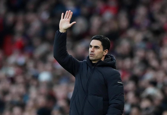 Mikel Arteta sends hint to Arsenal board backing the move for PSG's Laybin Kurzawa - Bóng Đá