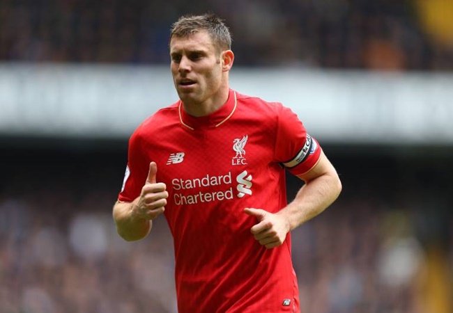 James Milner là một trong những "viên gạch" đầu tiên dưới triều đại của HLV Jurgen Klopp. Anh được xem là thương vụ "đắt xắt ra miếng" với việc có tới 11 pha kiến tạo ở mùa 2015/16.