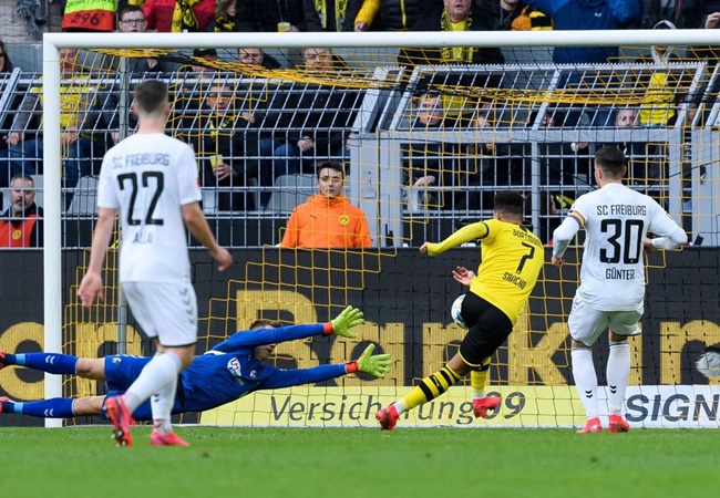 Haaland dự bị, Sancho tỏa sáng giúp Dortmund thắng nhẹ - Bóng Đá