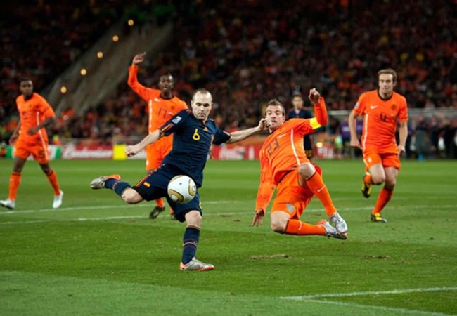 Từ Messi đến Sneijder: Đội hình FIFPro năm 2010 giờ đang thế nào? - Bóng Đá