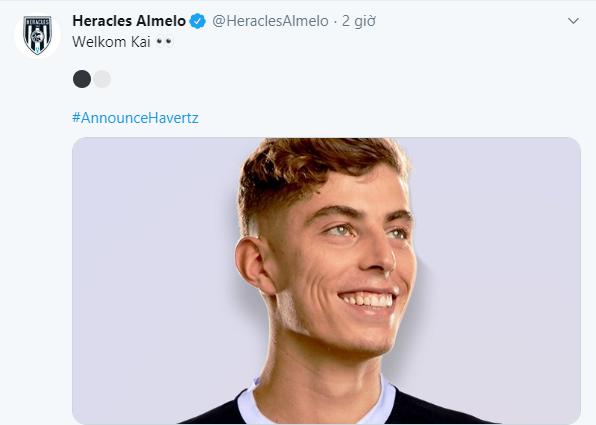 Bài đăng "troll" Chelsea của Heracles Almelo.