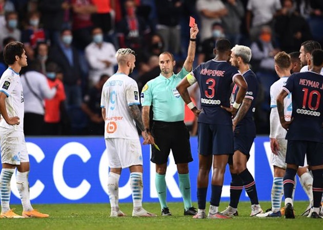 CHOÁNG với trận PSG - Marseille: 14 thẻ vàng, 5 thẻ đỏ và đánh nhau - Bóng Đá