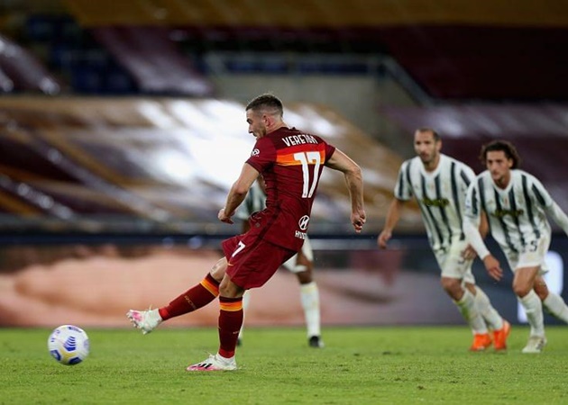 Đứng thứ ba là Jordan Veretout của AS Roma - người đã ghi tới 4 bàn thắng ở Serie A mùa này sau 7 trận. Anh cũng có được 8 pha lập công từ chấm 11m tính đến lúc này.