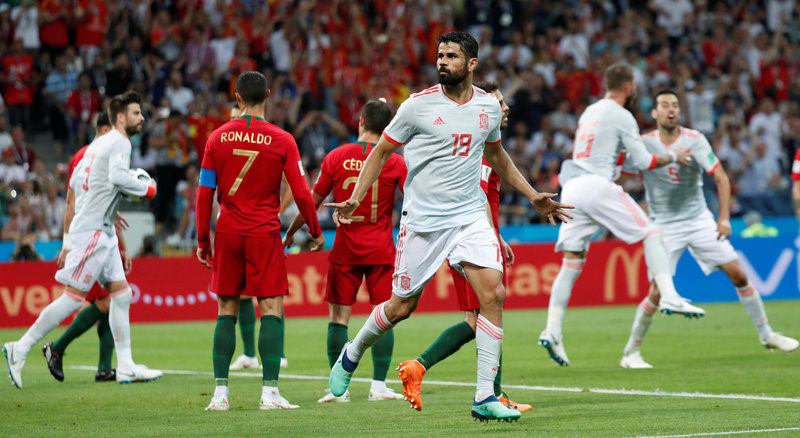 Diego Costa kết thúc cơn đau đầu 4 năm của Tây Ban Nha - Bóng Đá