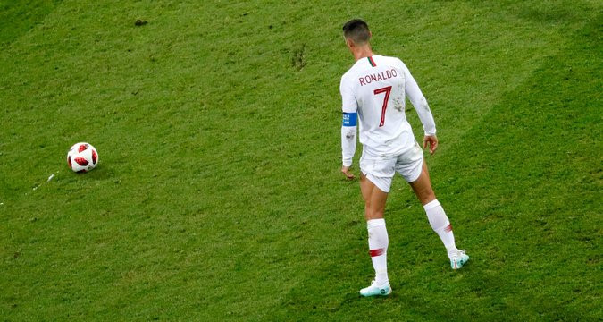 World Cup 2018 có phải điểm dừng cuối cùng của Ronaldo? - Bóng Đá