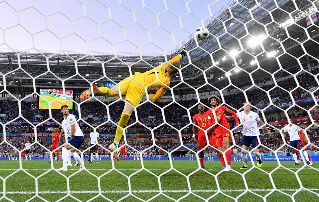 Chân dung người hùng Pickford giúp tuyển Anh phá dớp thua penalty - Bóng Đá