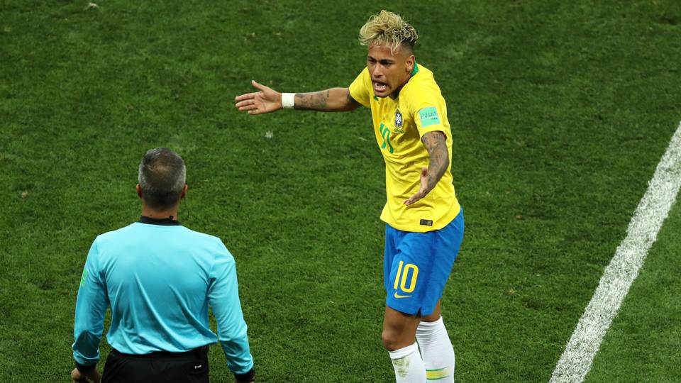 Neymar bất lực trước Courtois: Dấu chấm hết cho kẻ... ăn vạ! - Bóng Đá