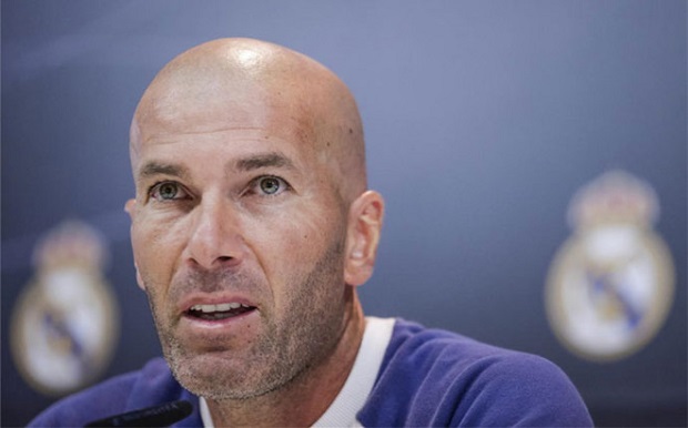 Zidane không hài lòng với thái độ của học trò. Ảnh: Internet