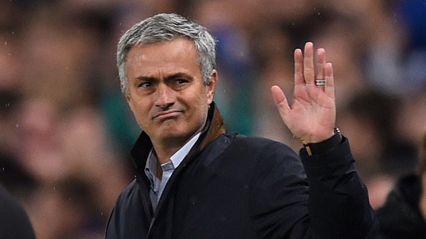 Số phận của Mourinho sẽ giống 2 người tiền nhiệm? Ảnh: Internet