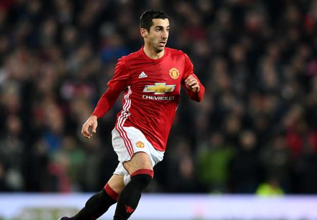 Mkhitaryan ghi bàn mở tỷ số cho Man United trước Tottenham. Ảnh: Goal