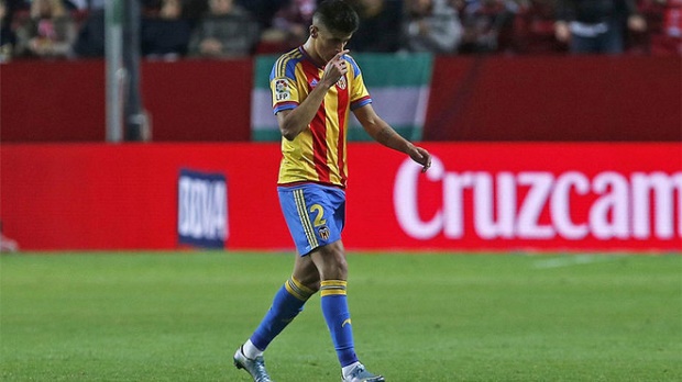 Barca tiếp tục 'hút máu' Valencia. Ảnh: Sport