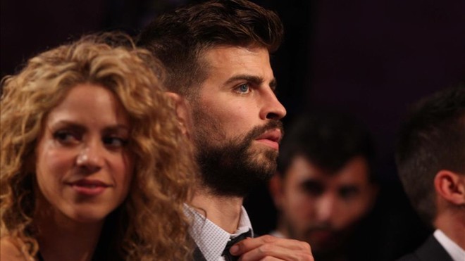 Pique đến thăm quê Shakira lần đầu tiên sau nhiều năm gắn bó. Ảnh: Sport