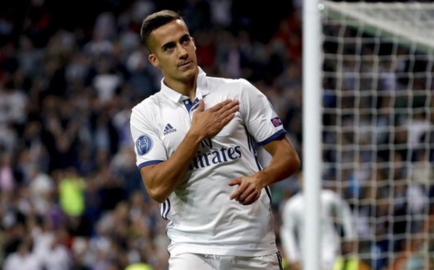 Vazquez dính chấn thương trong trận chung kết Club World Cup. Ảnh: Sport