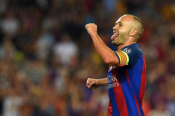 Barcelona: Chuyện gì đang xảy ra với 'Thánh' Iniesta? - Bóng Đá