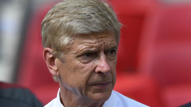 Tương lai của Arsene Wenger từng khiến phòng thay đồ Arsenal 'dậy sóng' - Bóng Đá