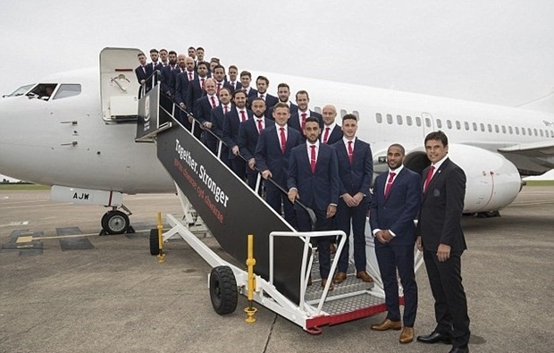  Chiều hôm qua (theo giờ địa phương), tập thể ĐT xứ Wales đã lên máy bay rời quê nhà sang Thụy Điển để chuẩn bị cho trận giao hữu cuối cùng trước thềm EURO 2016.