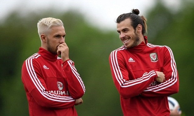 Aaron Ramsey và Gareth Bale đương nhiên là hai ngôi sao sáng nhất.