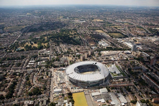 Sân vận động mới của Tottenham bí ví với...bồn cầu - Bóng Đá