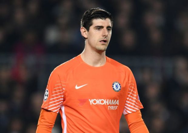 Courtois kiên quyết đòi ra đi.