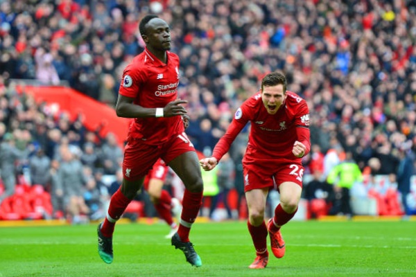 Robertson trượt ngã như Gerrard - Bóng Đá