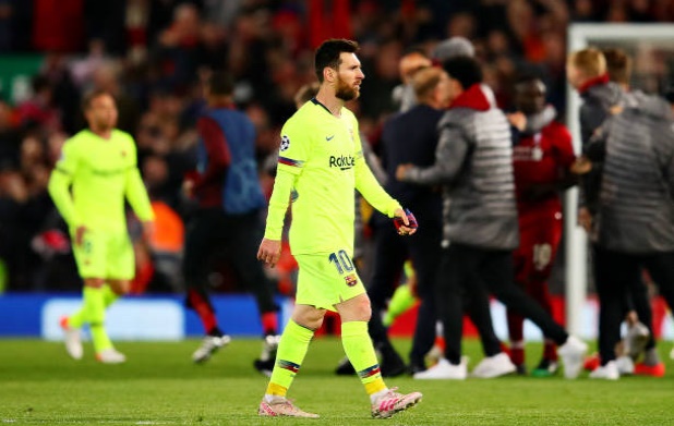 Messi đi thẳng vào đường hầm, bỏ họp báo - Bóng Đá