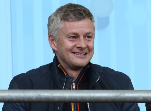 Woodward + Solskjaer đi xem đội nữ MU nâng cúp - Bóng Đá