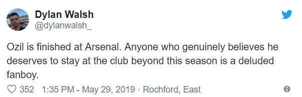 "Ozil đã kết thúc tại Arsenal. Bất kỳ ai thật sự tin cậu ấy xứng đáng ở lại CLB qua mùa này đều mù quáng."