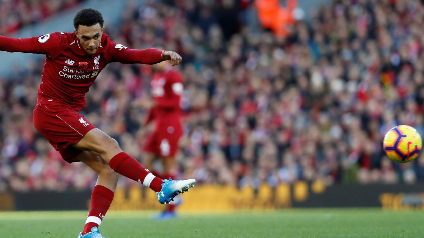 Hậu vệ kiến tạo nhiều nhất (12 lần): Trent Alexander-Arnold (Liverpool).