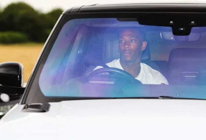 New boy Daniel James goes ‘full Man Utd’ as he arrives in £100k two-tone customised Range Rover - Bóng Đá