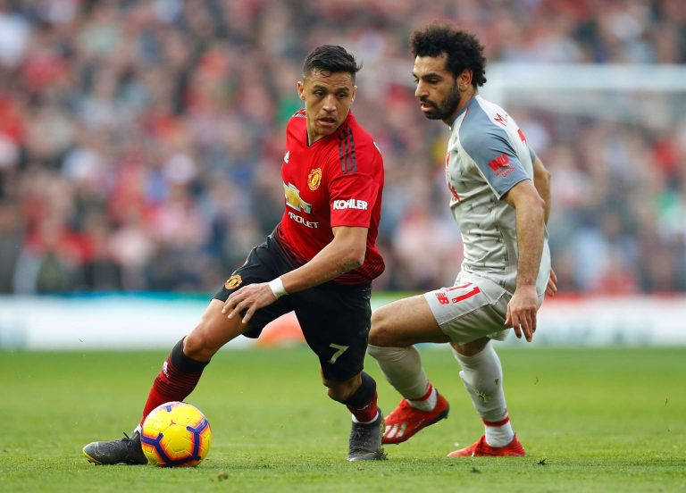 Chiến lược gia Na Uy quyết định áp dụng chế độ tập luyện có khối lượng gấp đôi với Sanchez, trong bối cảnh trận ra quân Premier League chỉ còn cách 4 ngày. Về phía mình, số 7 đã nói với bạn bè sẽ có thể sẵn sàng cho cuộc tiếp đón Chelsea.