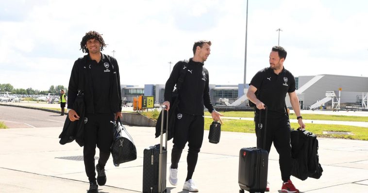 Monreal cùng Elneny xách vali rời Emirates.