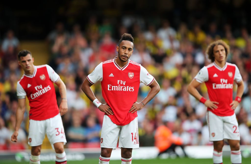 'We are literally giving goals to the opposition' - Aubameyang frustrated after another Arsenal breakdown - Bóng Đá