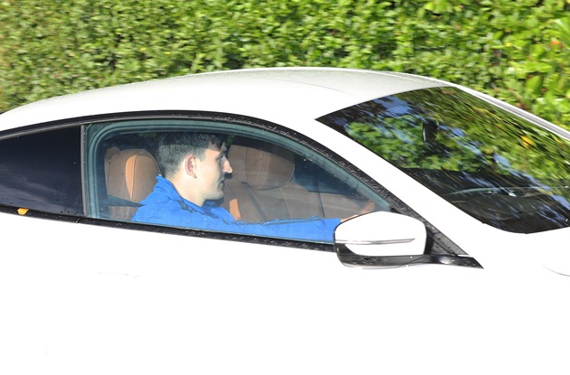 Ảnh Man Utd đến Carrington - Bóng Đá