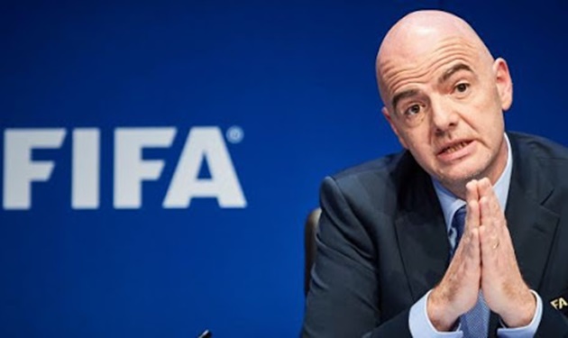FIFA president: Football will be 'totally different' after coronavirus 'nightmare' - Bóng Đá