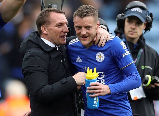 Leicester hiện xếp thứ 3 trên BXH Premier League và nhiều khả năng sẽ giành quyền dự Champions League mùa tới.