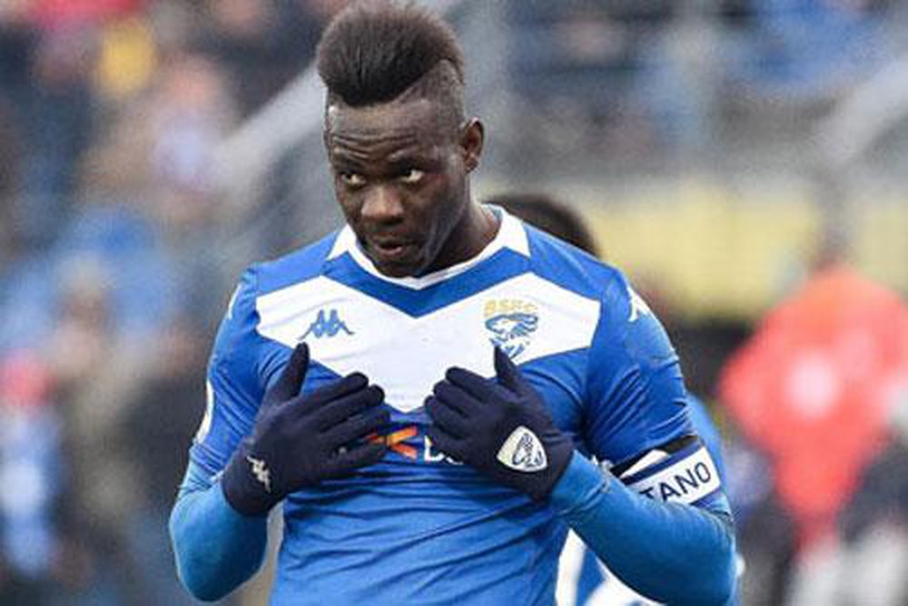 Balotelli labelled 'embarrassing' by Brescia owner Cellino - Bóng Đá