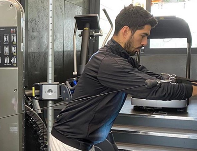 Trước khi phải nghỉ thi đấu, Suarez đã đóng góp cả thảy 14 bàn thắng cùng 11 đường kiến tạo cho đội nhà trên mọi mặt trận.
