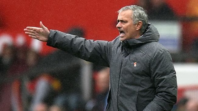 "Bàn tay sắt" của Mourinho đã từng giúp ông thành công, nhưng có vẻ hiện tại nó không còn hiệu quả.